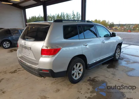 2013 Toyota Highlander Base Plus V6 z USA, uszkodzony, nr VIN 5TDZK3EH2DS100380